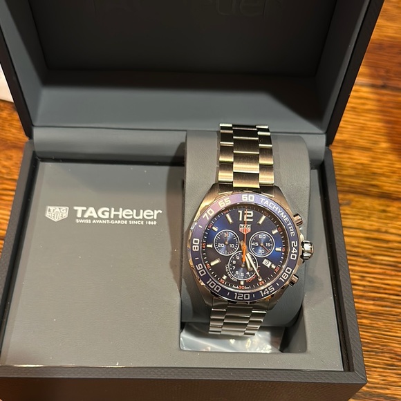 Tag Heuer Men's Silver and Blue Watch - Picture 2 of 8